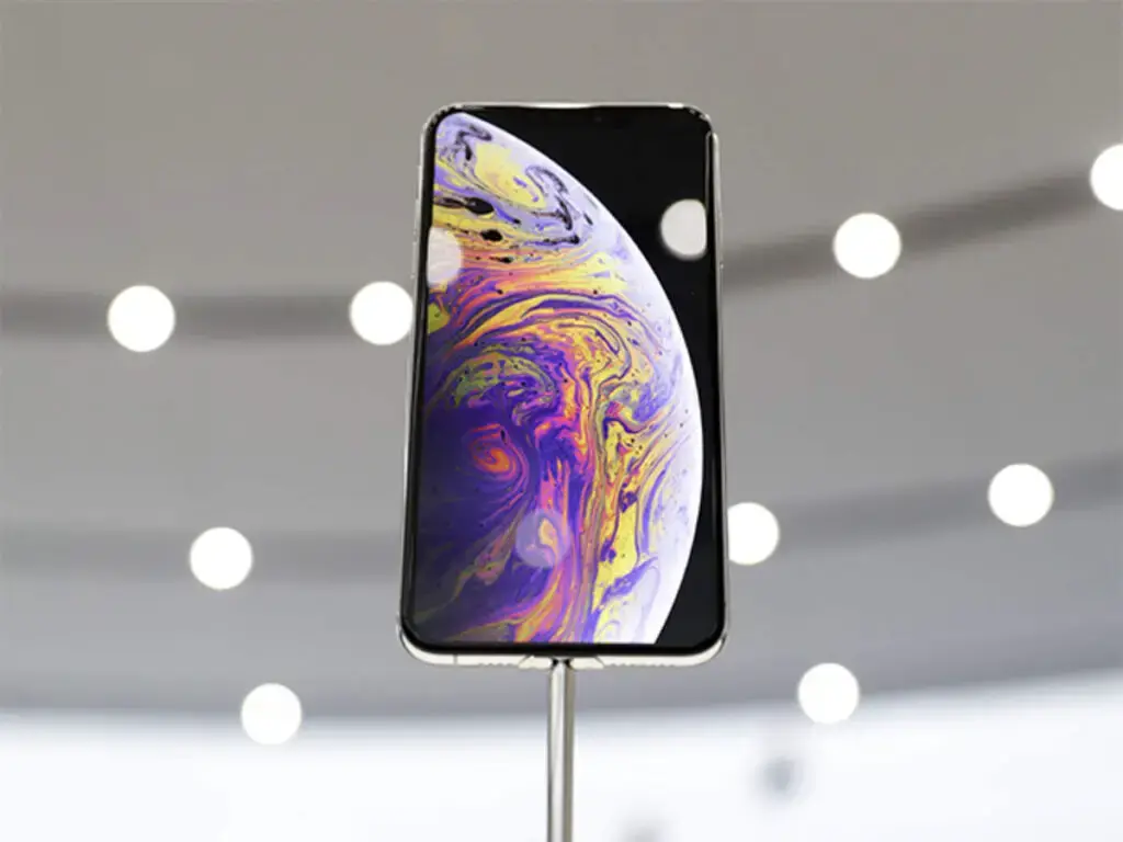 iphone xs max review is it worth the rs 109900 youll have to spend